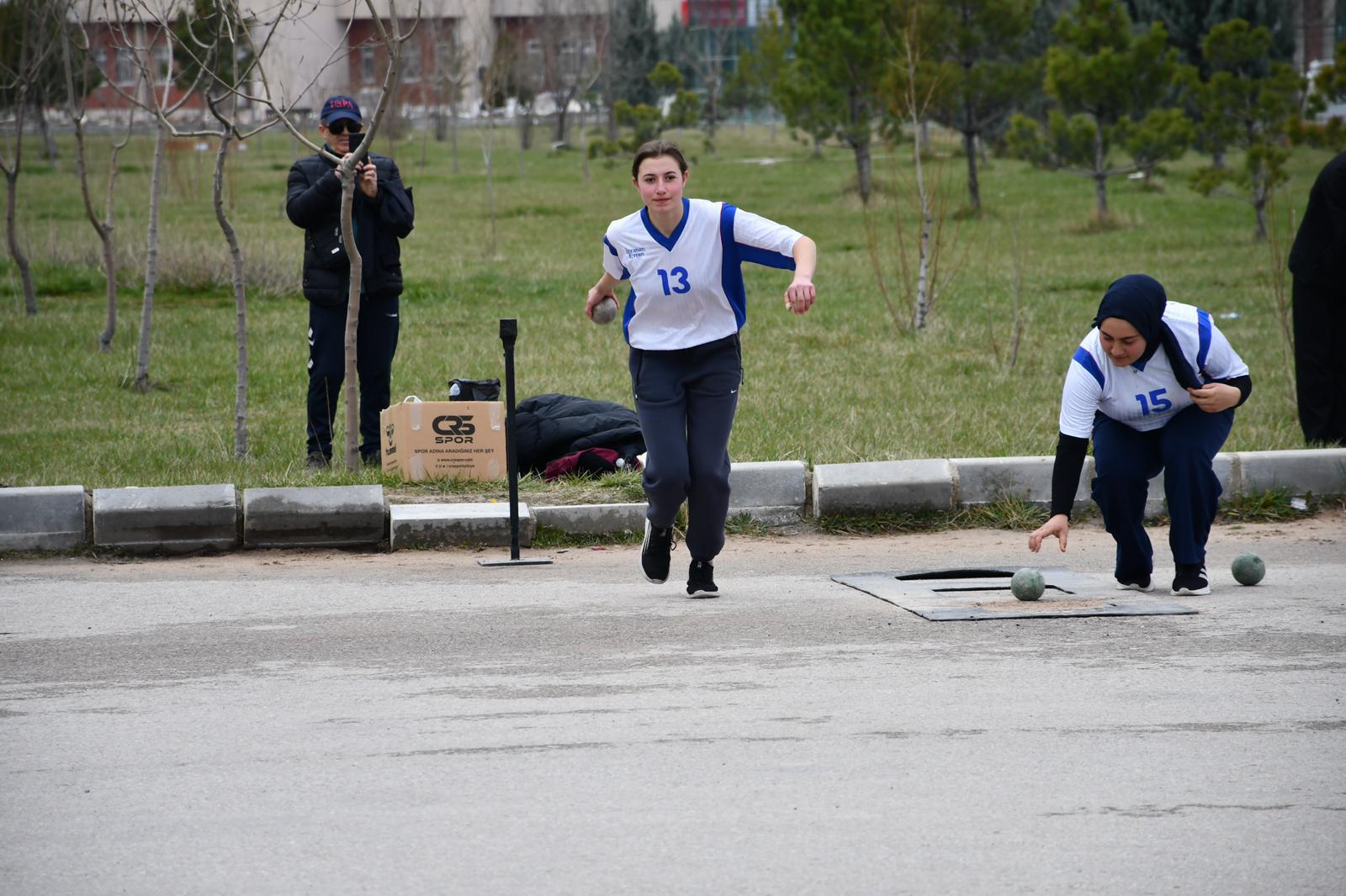 Afyonkarahisar’da Okul Sporları kapsamında düzenlenen gençler bocce müsabakaları, Kocatepe Spor