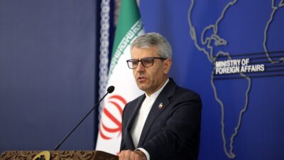 İran Dışişleri Bakanlığı Sözcüsü İsmail Bekayi, İran ile ABD arasında