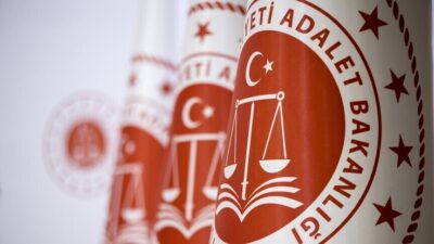 Adalet Bakanı Akın Gürlek, bakanlığın merkez ve taşra teşkilatlarında görevlendirilmek