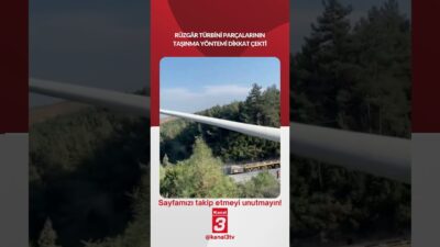 Rüzgâr türbini parçalarının taşınması sırasında kamyonlar birbirine bağlanarak ağırlık desteğiyle