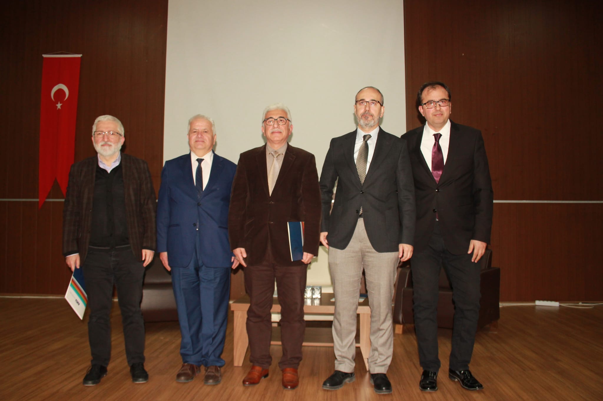 Afyon Kocatepe Üniversitesi (AKÜ) Bolvadin Meslek Yüksekokulu (MYO) Dış Ticaret