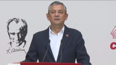 Mahkemece tedbiren CHP Genel Başkanlığı görevinden uzaklaştırılan Özgür Özel, karara