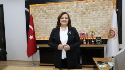 AK Parti’ye katılan Afyonkarahisar Belediye Başkanı Burcu Köksal: Sayın Cumhurbaşkanımızın
