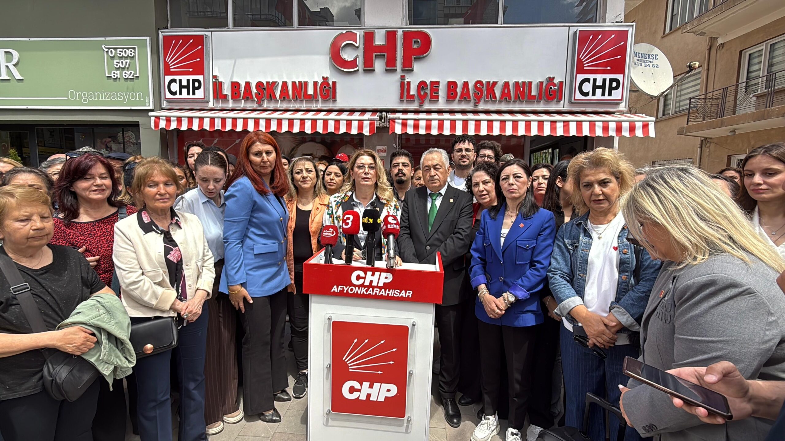 Cumhuriyet Halk Partisi Kadın Kolları Genel Başkanı ve Osmaniye Milletvekili