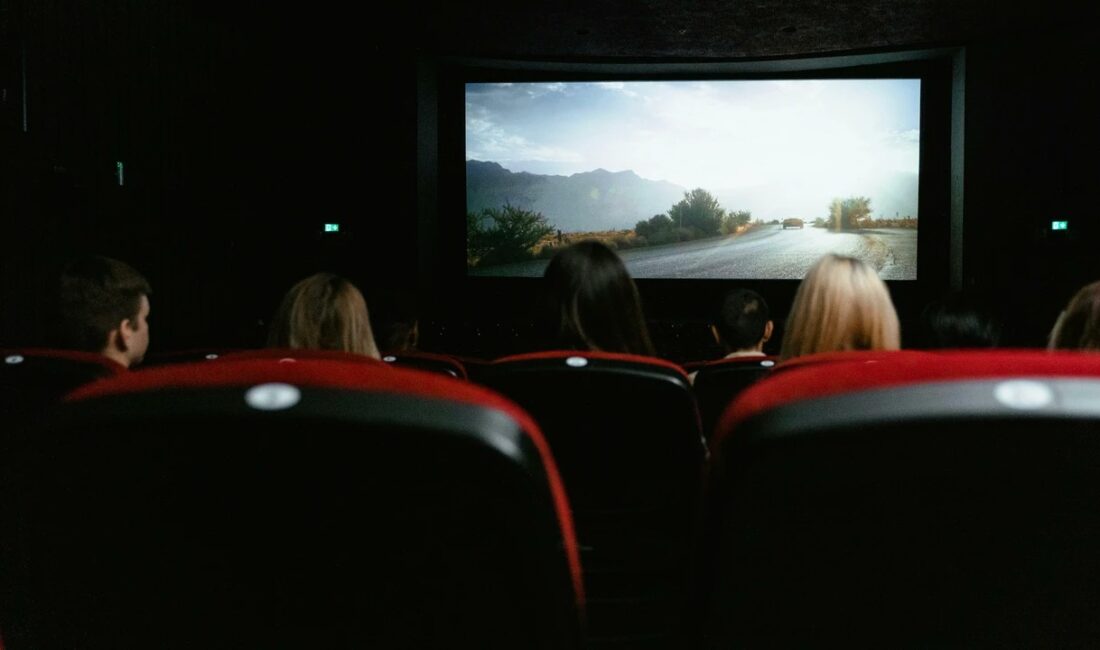 Sinemalarda bu hafta 8 yeni film vizyona girdi.