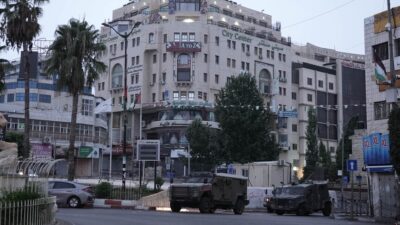 İsrail, işgal altındaki Batı Şeria'nın Ramallah kentinde bulunan Al Jazeera