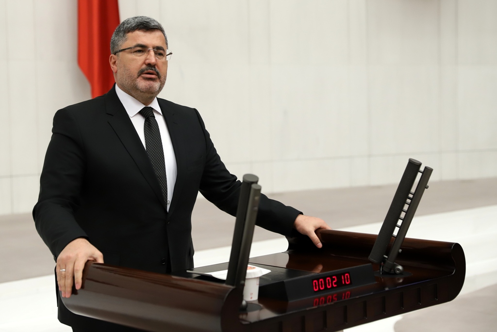 Türk Veteriner Hekimleri Birliği (TVHB) Merkez Konseyi Başkanı Ali Eroğlu,