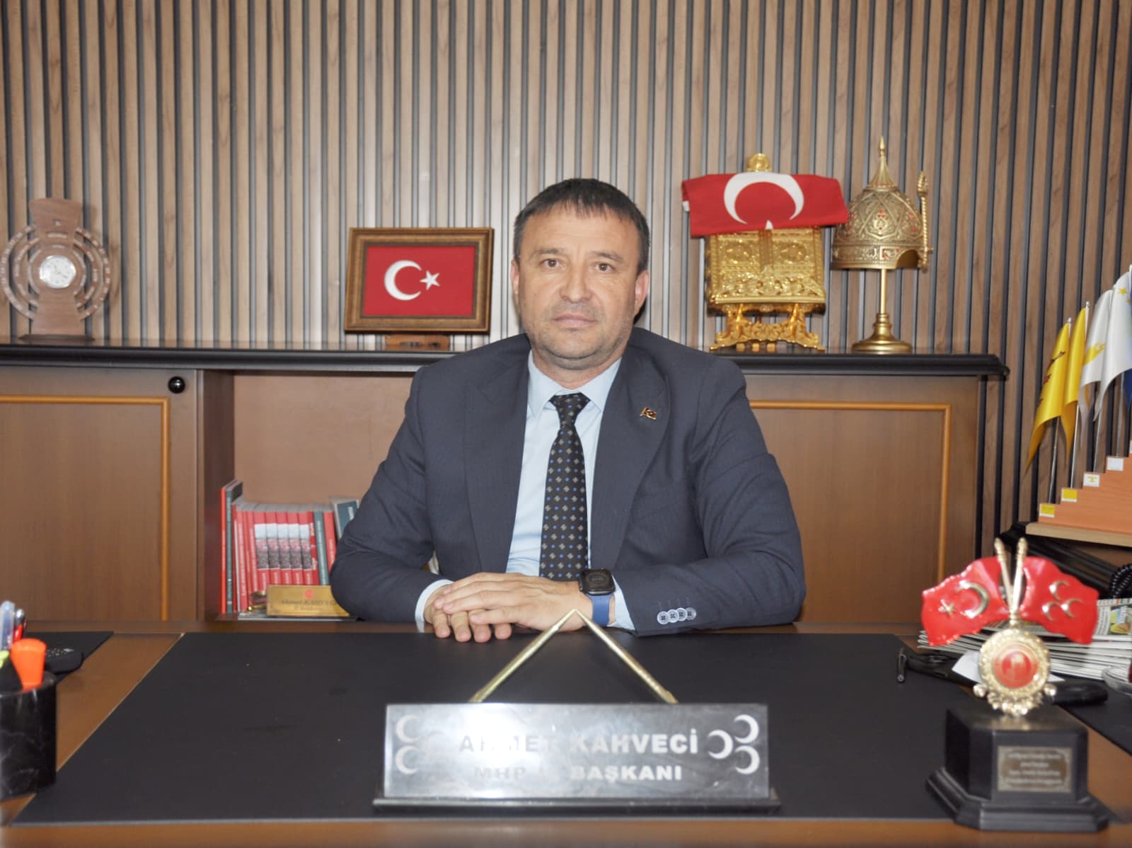 Milliyetçi Hareket Partisi Afyonkarahisar İl Başkanı Ahmet Kahveci, yaklaşan Liselere