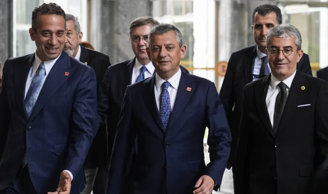 Cumhuriyet Halk Partisi'nde mahkeme kararları ve mutlak butlan tartışmalarıyla başlayan
