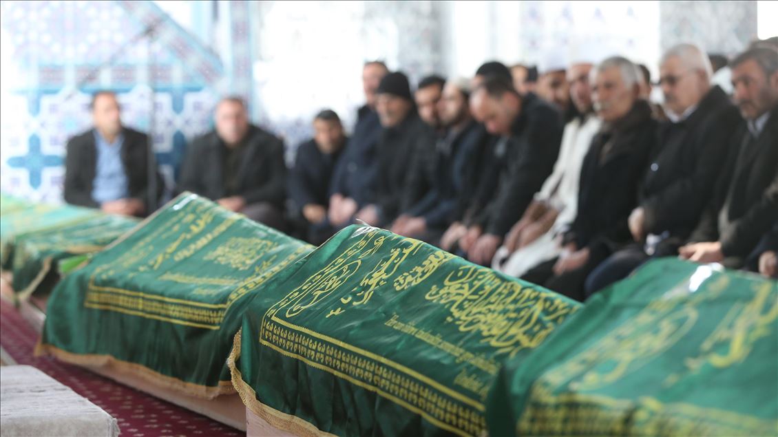 Afyonkarahisar bugün güne peş peşe gelen acı haberlerle başladı. Şehrimizin