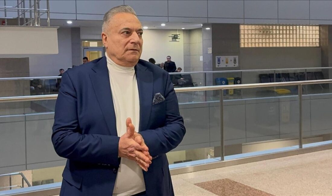 Magazin dünyasının en çok konuşulan isimlerinden biri olan ünlü şovmen