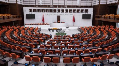 Türkiye Büyük Millet Meclisi'nde (TBMM) yeni yasama dönemiyle birlikte vekiller
