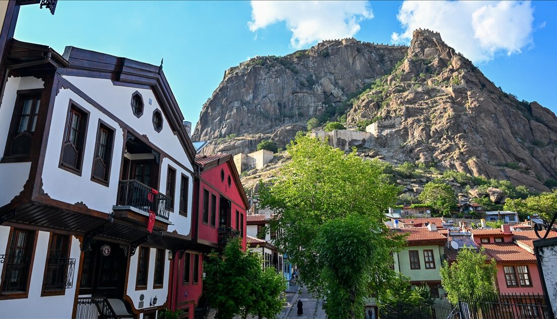 Ülke genelinde geniş bir katılımcı kitlesiyle gerçekleştirilen ve şehirlerin huzur