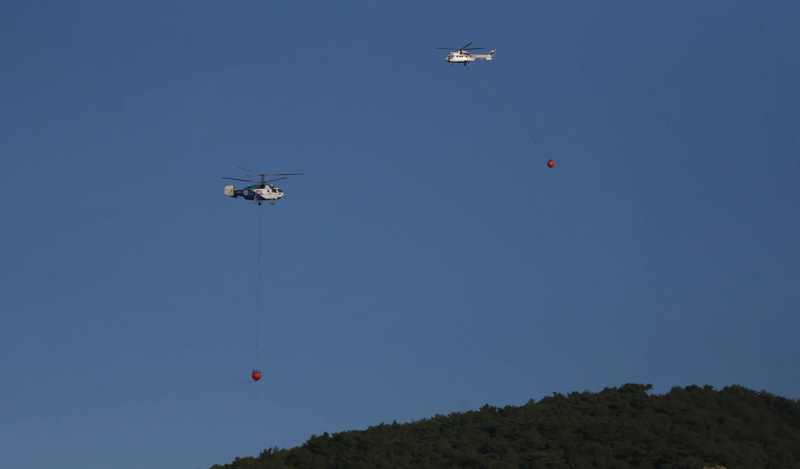 Muğla, Antalya, Balıkesir ve Mersin'deki orman yangınlarına müdahale ediliyor 5 Muğla, Antalya, Balıkesir ve Mersin'deki orman yangınlarına müdahale ediliyor