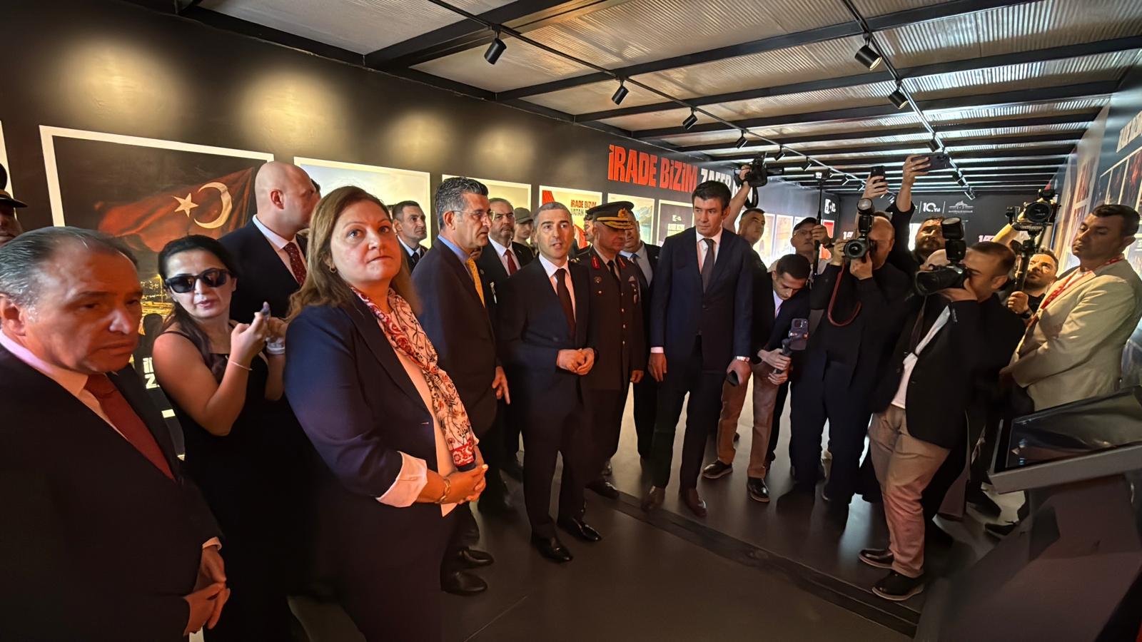15 Temmuz anı çadırı ve fotoğraf sergisi açıldı