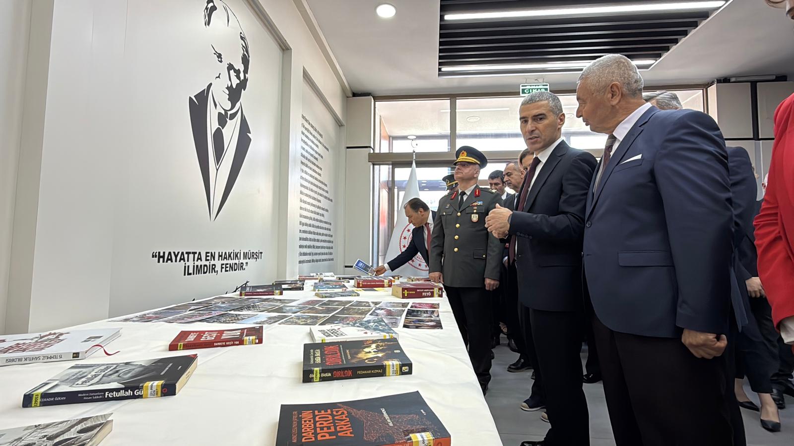 15 Temmuz anı çadırı ve fotoğraf sergisi açıldı