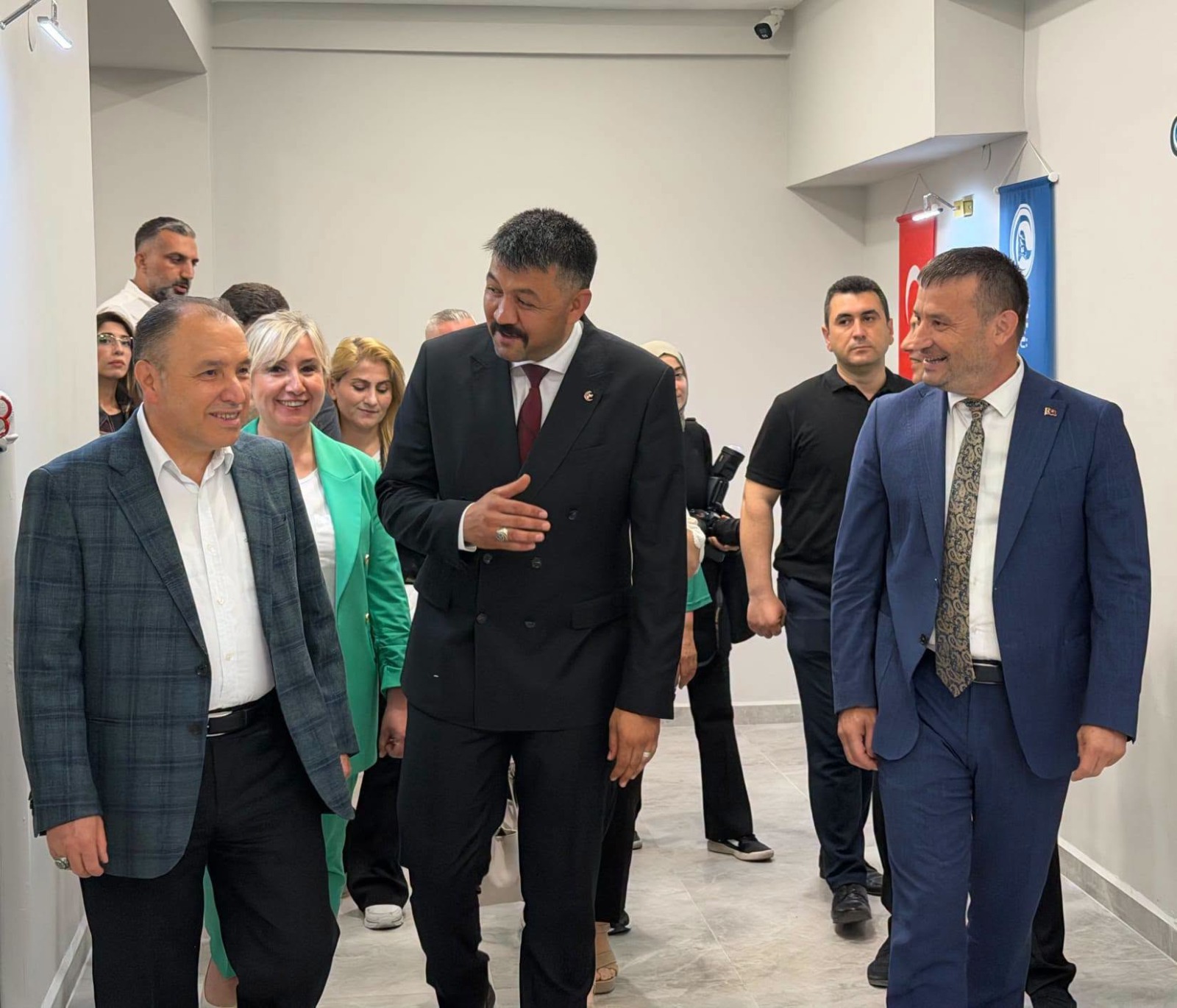 Çocuklar sokaklardan ekranlara göç etti 2 Çocuklar sokaklardan ekranlara göç etti