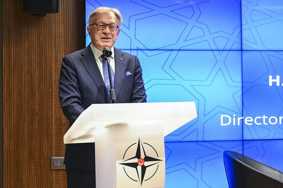 "NATO Zirvesi Diyalogları" etkinliği kapsamında açılış oturumu düzenlendi 3 "NATO Zirvesi Diyalogları" etkinliği kapsamında açılış oturumu düzenlendi