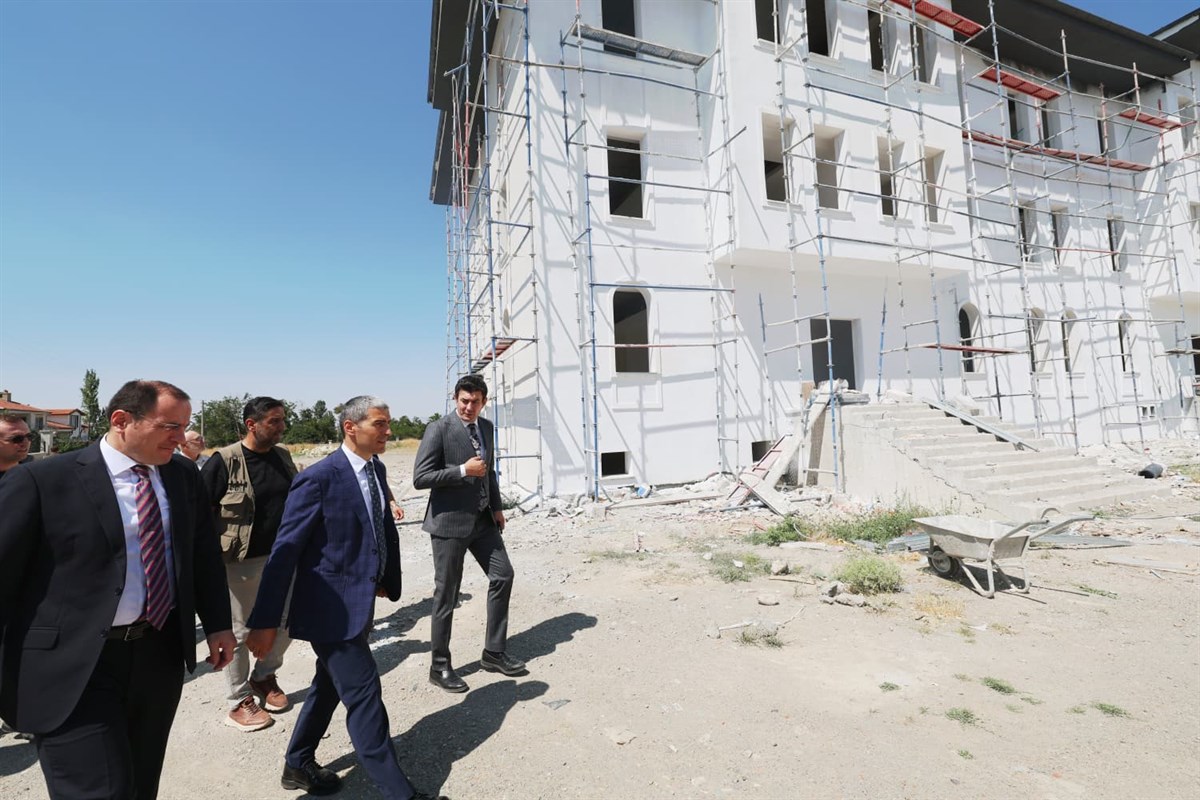 Devletin vefa eli şehit ailesinin yanında 8 Devletin vefa eli şehit ailesinin yanında