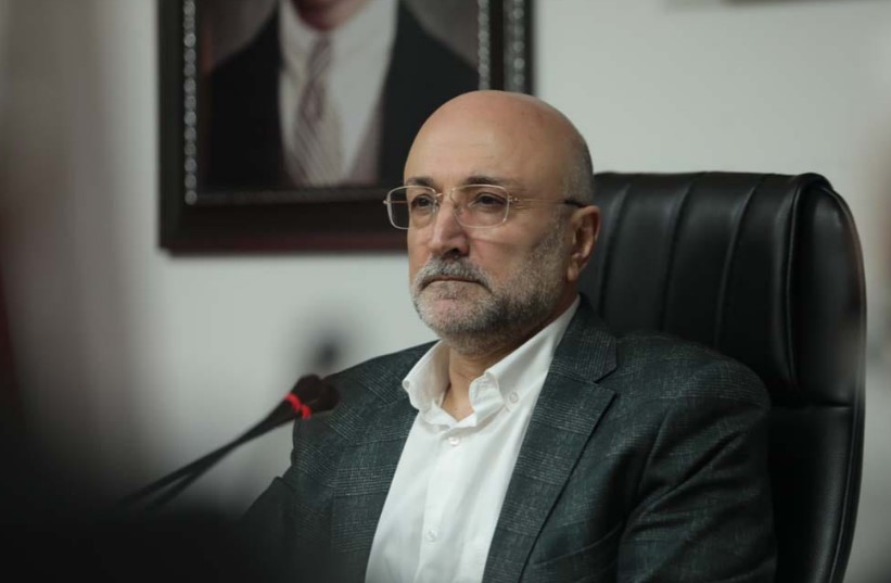 AK Parti Afyonkarahisar İl Başkanı, görevinden istifa ettiğini açıkladı. Yapılan