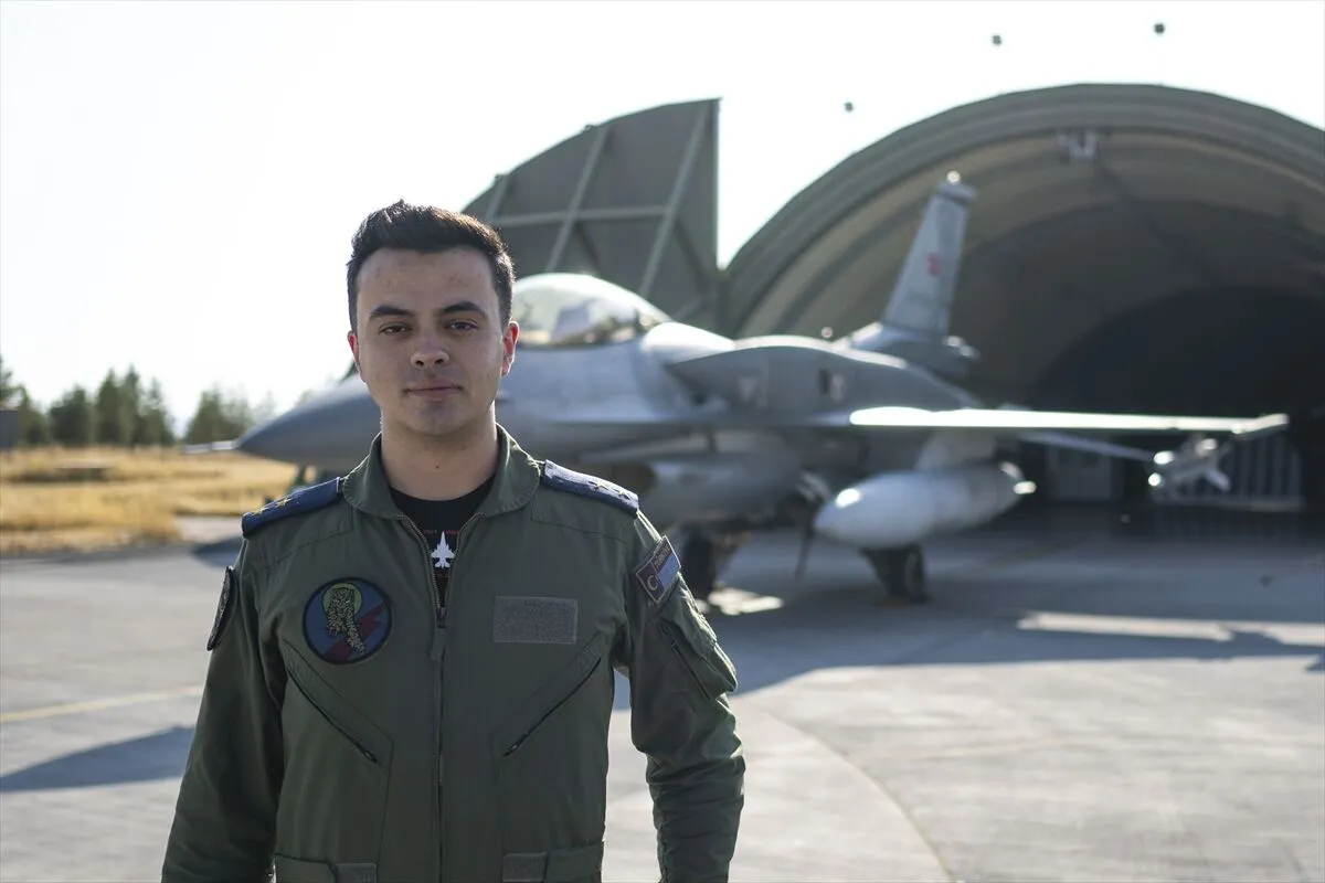 Türk F-16'ları Baltık semalarında 7/24 alarm görevinde olacak 4 Türk F-16'ları Baltık semalarında 7/24 alarm görevinde olacak