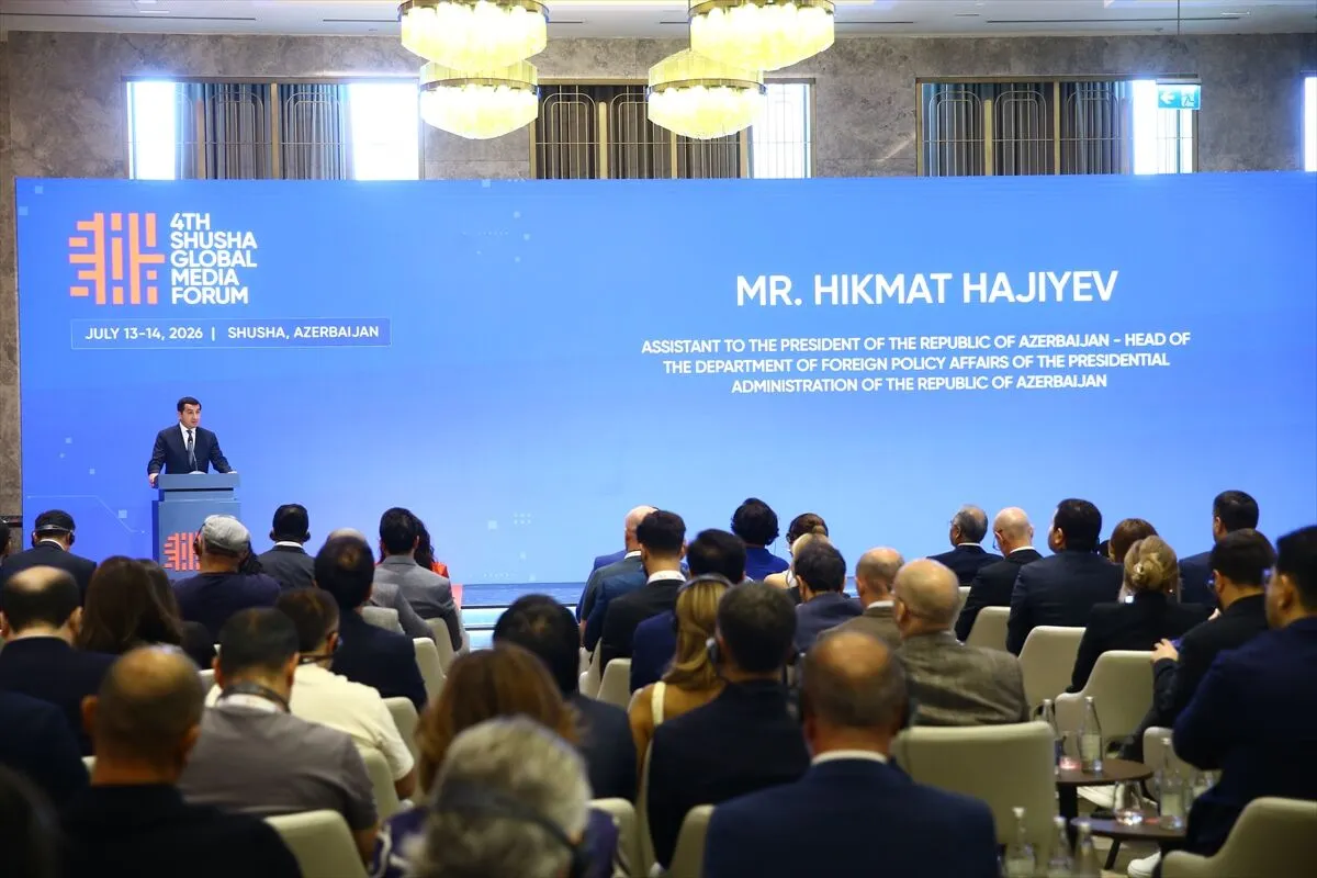 Hacıyev: Barışın anahtarı sorumlu gazeteciliktir 1 Hacıyev: Barışın anahtarı sorumlu gazeteciliktir