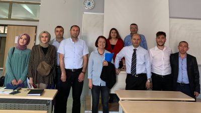 "Mezun olunca iş bulabilecek miyim?" sorusuna AKÜ'den yanıt... Prof. Dr.