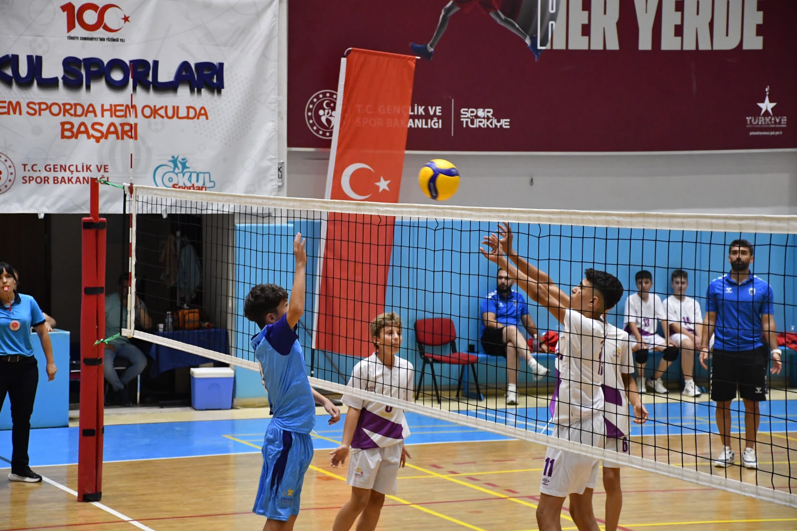 ANALİG voleybol heyecanı, Afyonkarahisar'da başladı