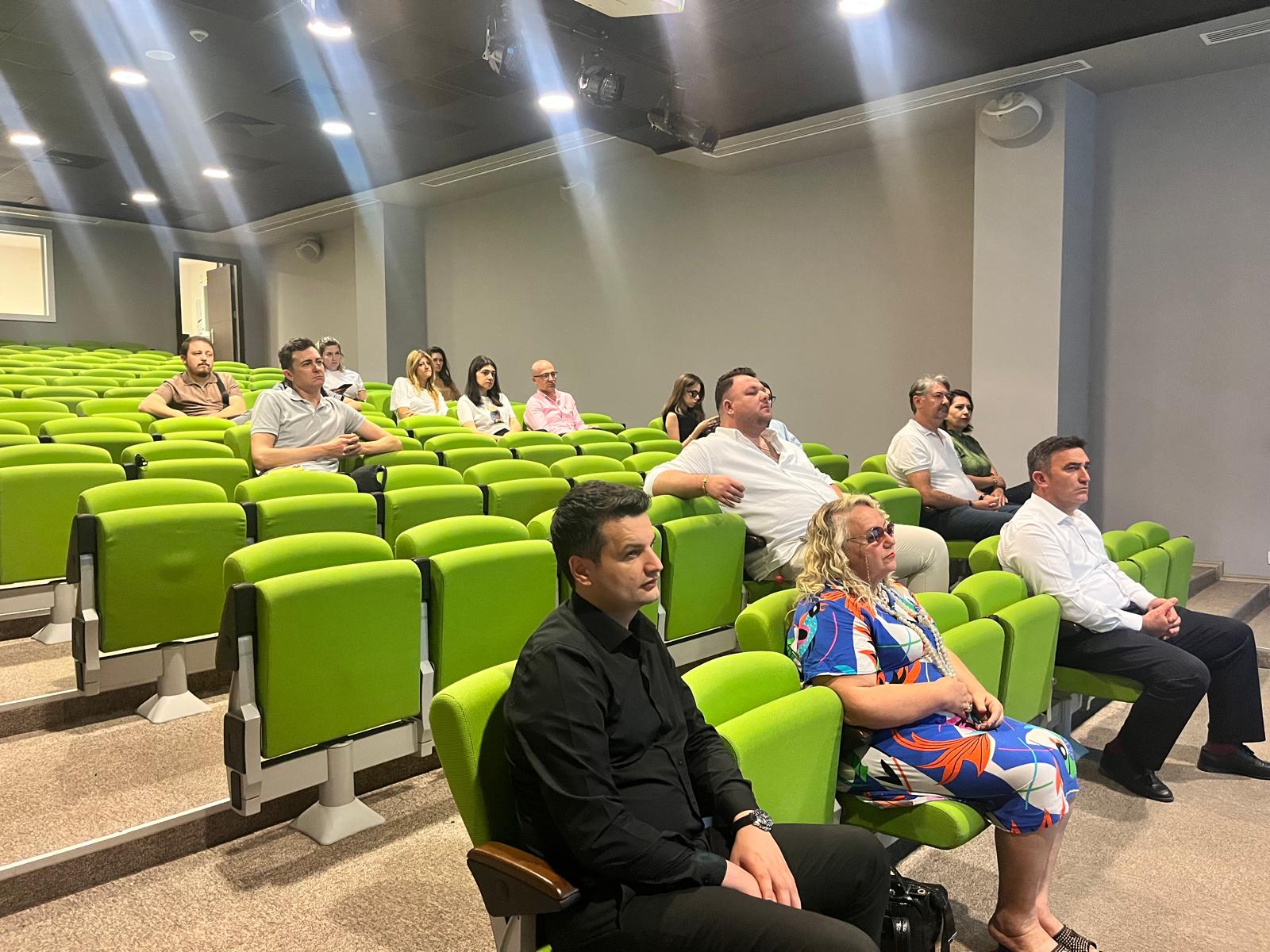 ATSO KOBİ Akademisi'nde E-Ticaret Trendleri masaya yatırıldı 3 ATSO KOBİ Akademisi'nde E-Ticaret Trendleri masaya yatırıldı