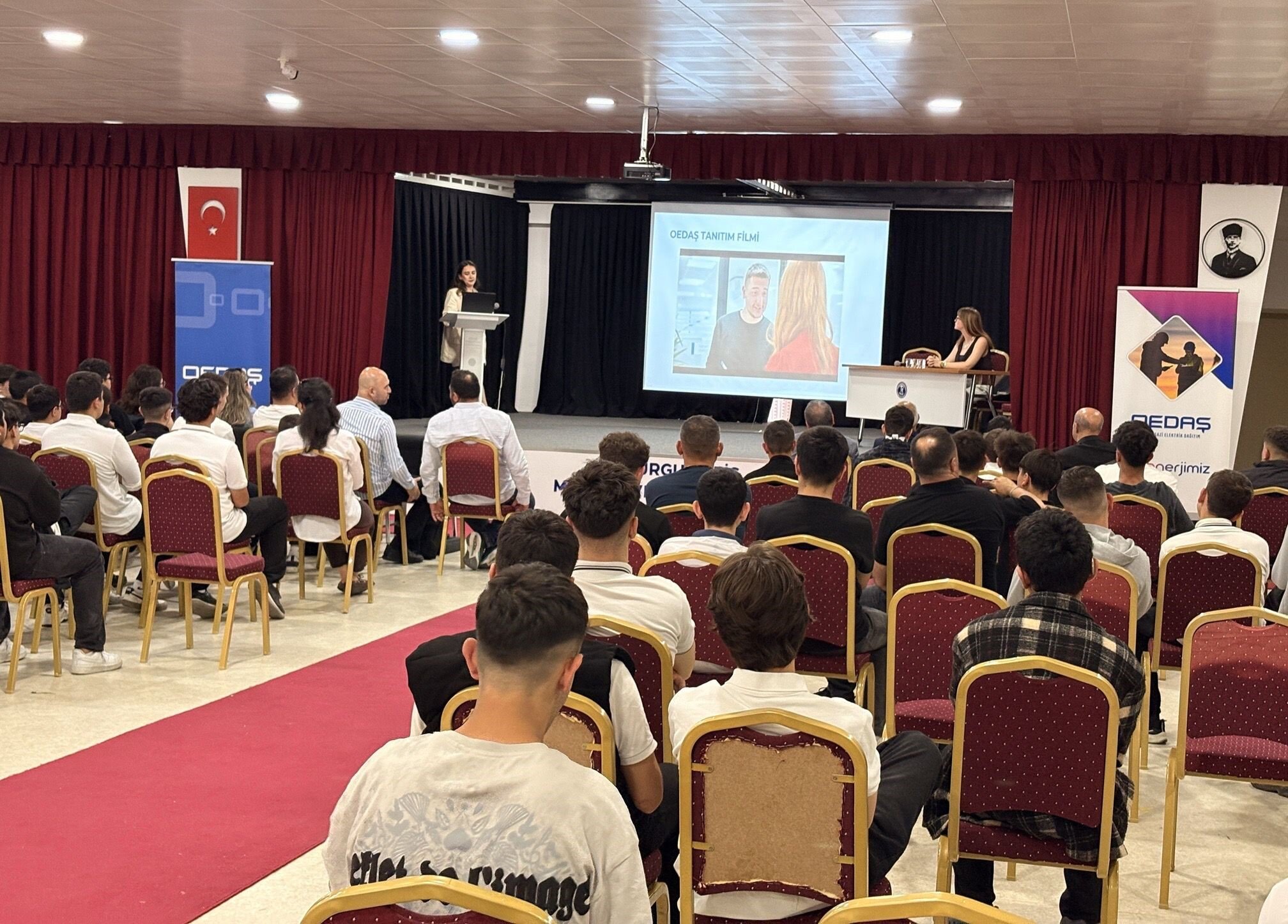 OEDAŞ geleceğin mühendisleri ile buluştu 3 OEDAŞ geleceğin mühendisleri ile buluştu