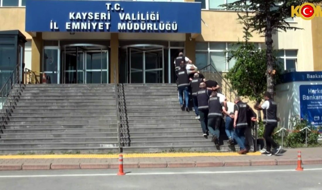 Kayseri merkezli 6 ilde gerçekleştirilen operasyonlarda ehliyet sınavlarında usulsüzlük yaptıkları