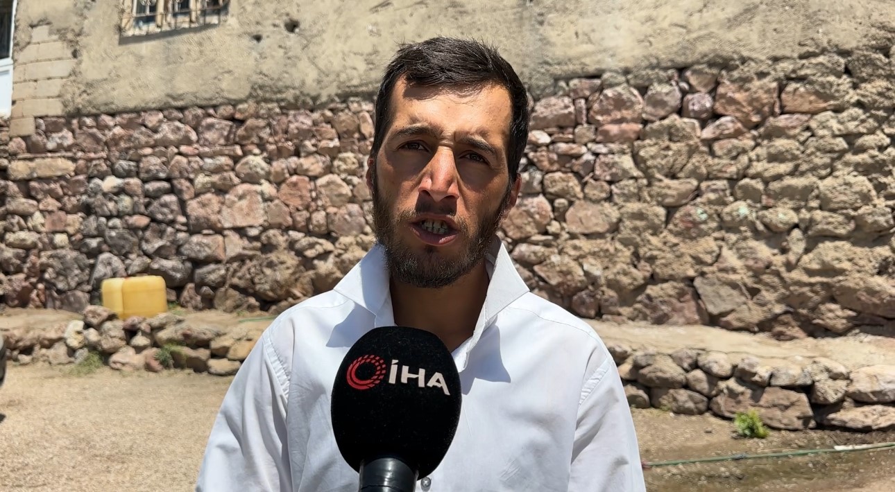 Yılanlar, Özmen ailesinin kabusu oldu