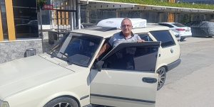 Antalya'nın Manavgat ilçesinde yaşayan Ahmet Sarı, yaz aylarında etkisini artıran