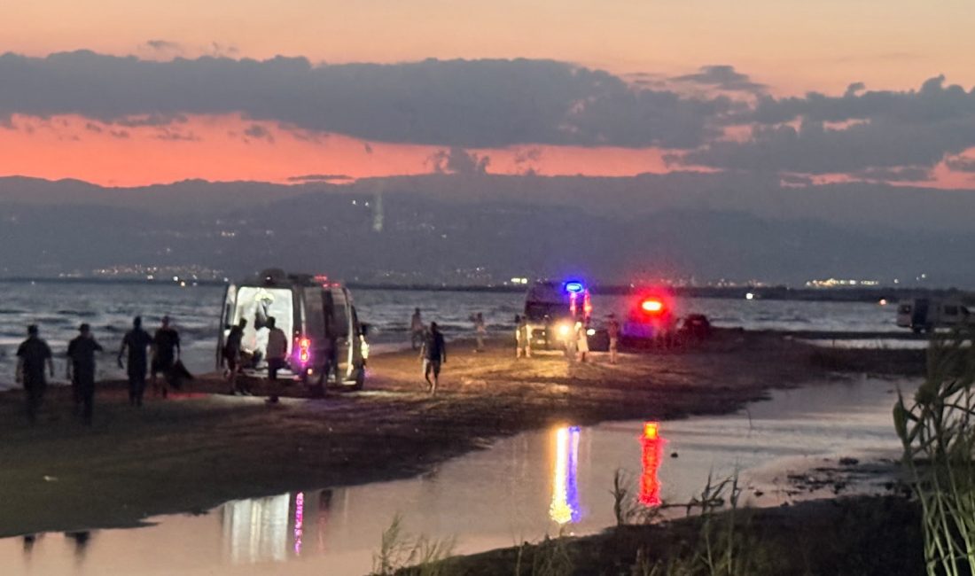 Mersin'in Tarsus ilçesinde denize giren 5 kişiden 1'i kurtuldu, 4'ü