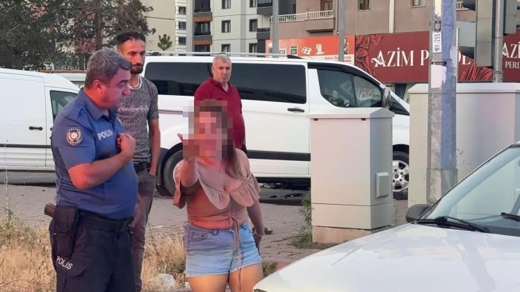 Alkollü aday sürücü, polislerin sabrını zorladı
