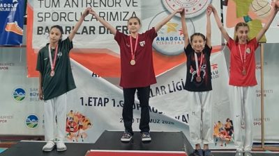 Afyonkarahisar’ı temsil eden Erkmen Belediyespor sporcusu Nuray Can, Sakarya’da düzenlenen