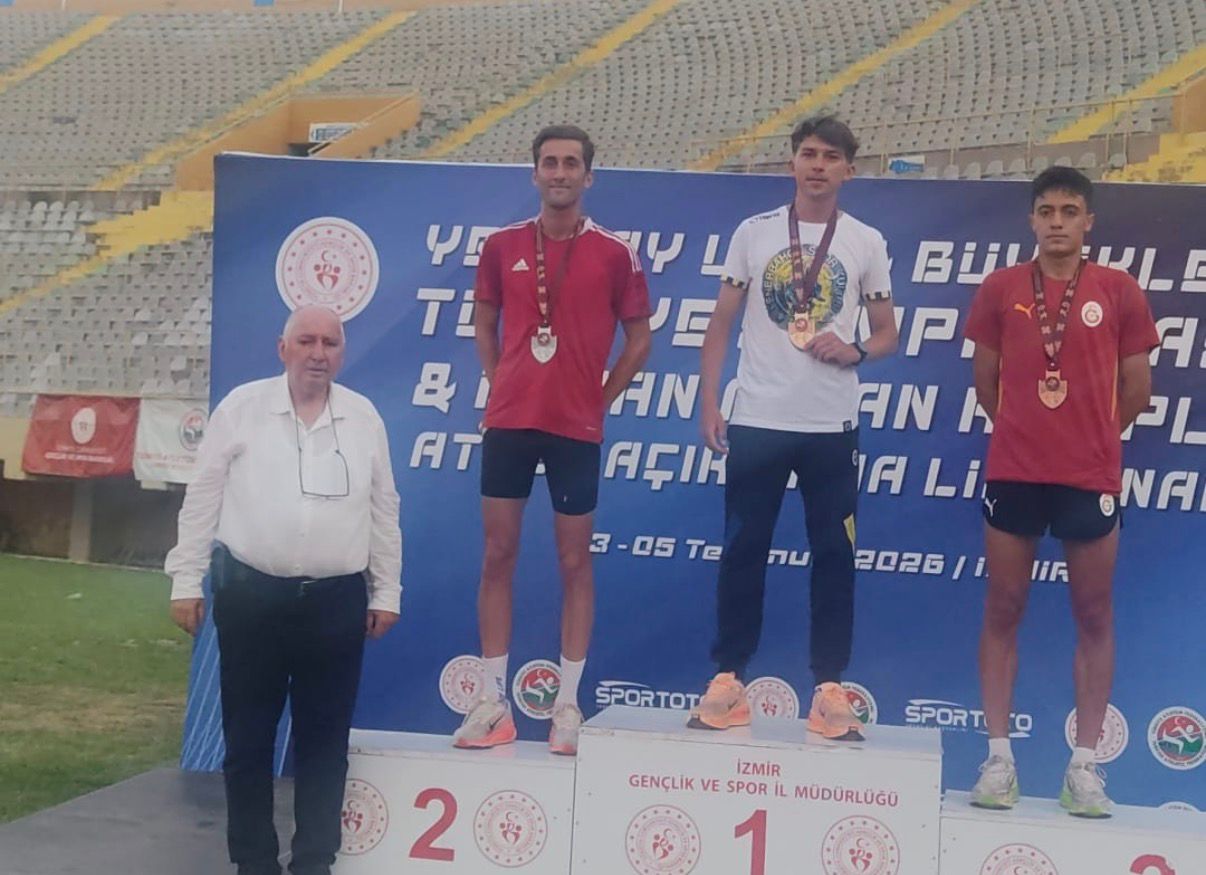 Afyonlu atlet Mert Selek’ten Türkiye şampiyonluğu 1 Afyonlu atlet Mert Selek’ten Türkiye şampiyonluğu