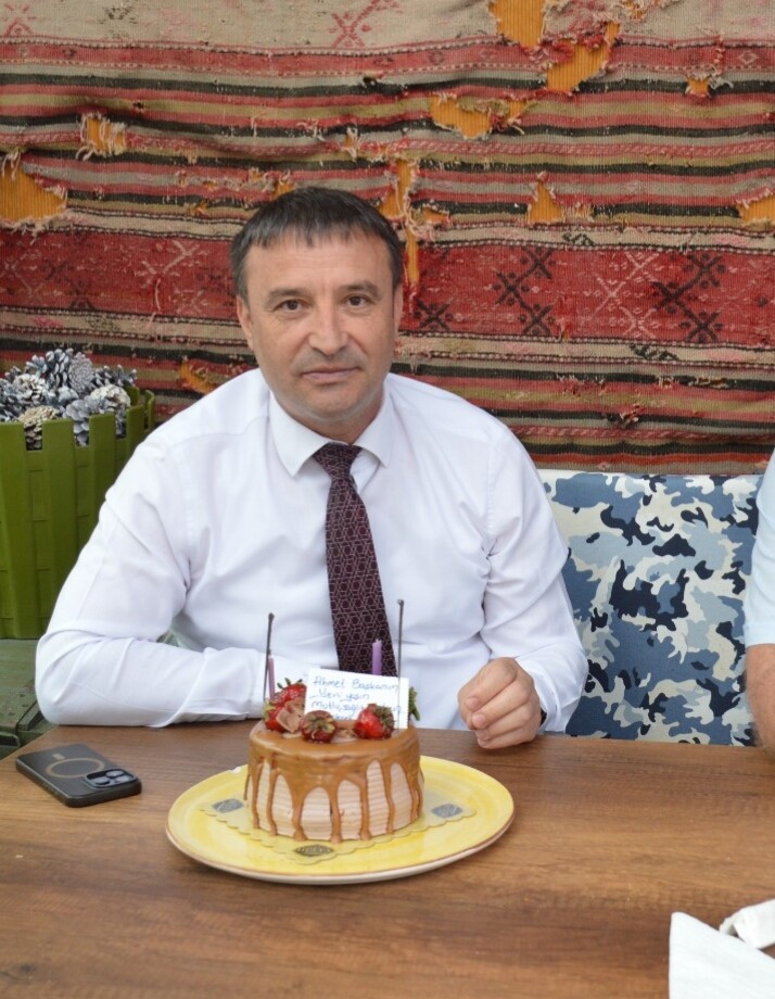 Ahmet Kahveci'ye doğum günü sürprizi 1 Ahmet Kahveci'ye doğum günü sürprizi