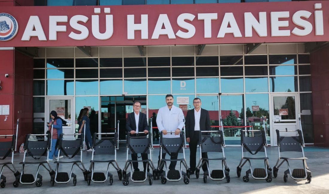 Ahmetpaşa Belediye Başkanı Eyüp Yakan, Belediye Meclis Üyesi Suat Evcimen