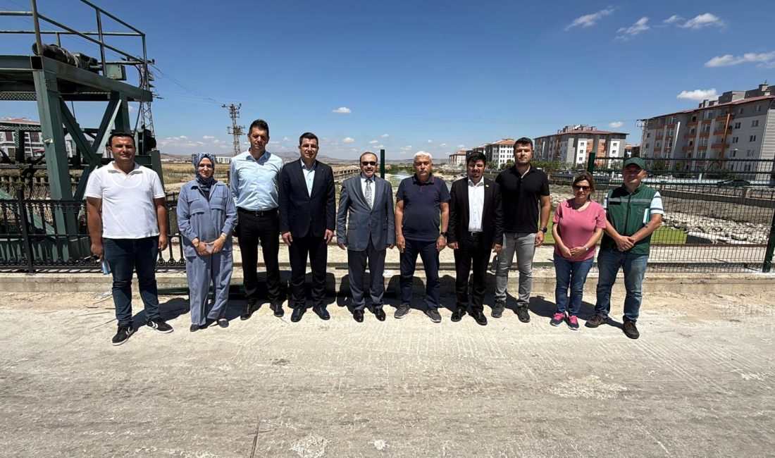 Eski Orman ve Su İşleri Bakanı Veysel Eroğlu, Akarçay'da devam