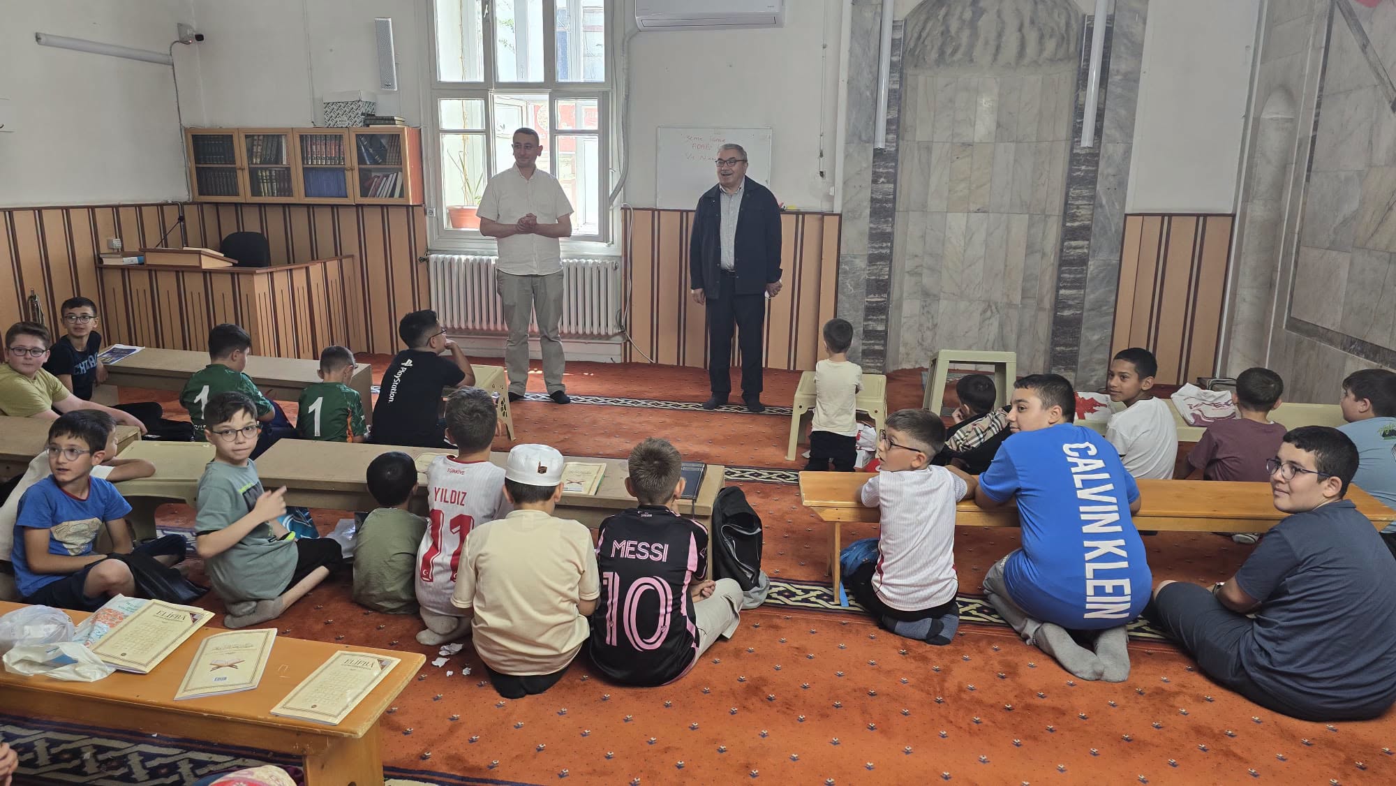 Başkan Özaşkın çalışmaları sahada takip etti 2 Başkan Özaşkın çalışmaları sahada takip etti