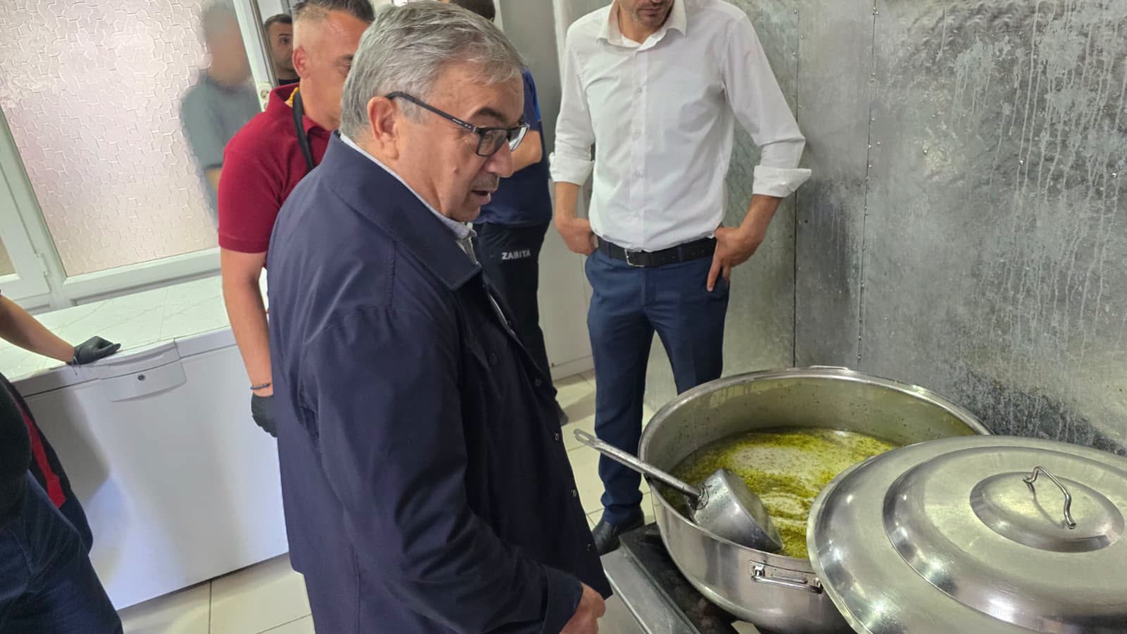 Başkan Özaşkın çalışmaları sahada takip etti