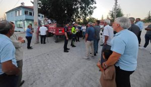 Afyonkarahisar'ın Bayat ilçesinde İlçe Jandarma Komutanlığı ekipleri, "Reflektör Tak, Görünür