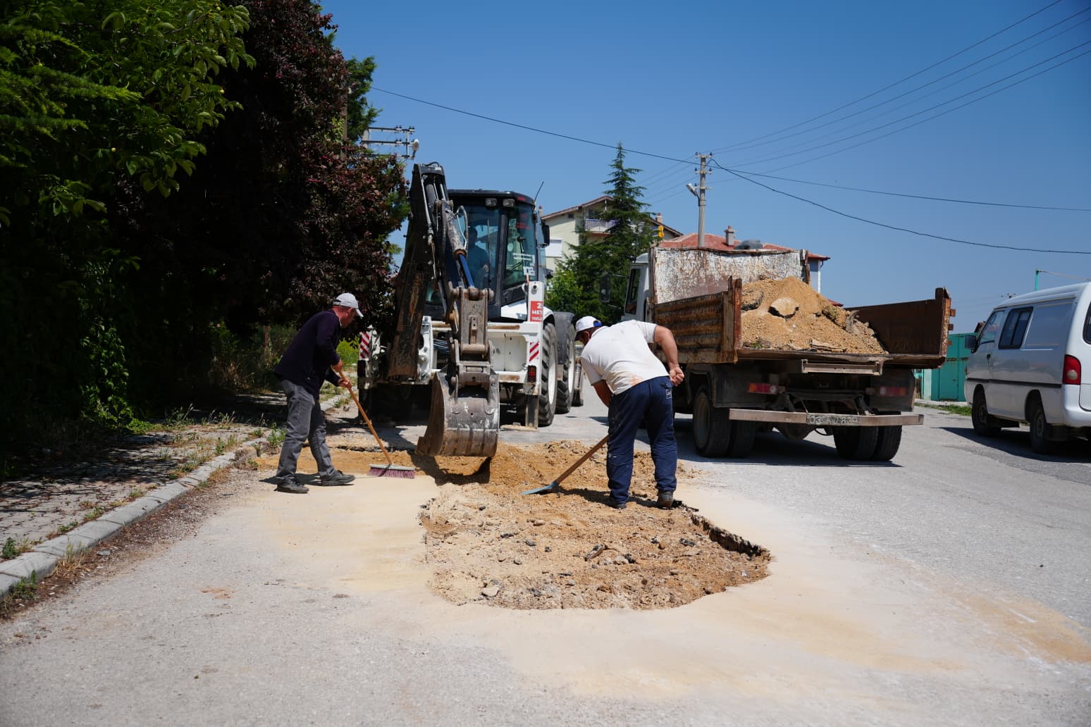 Müslümana Mahallesi'nde yollar yenileniyor