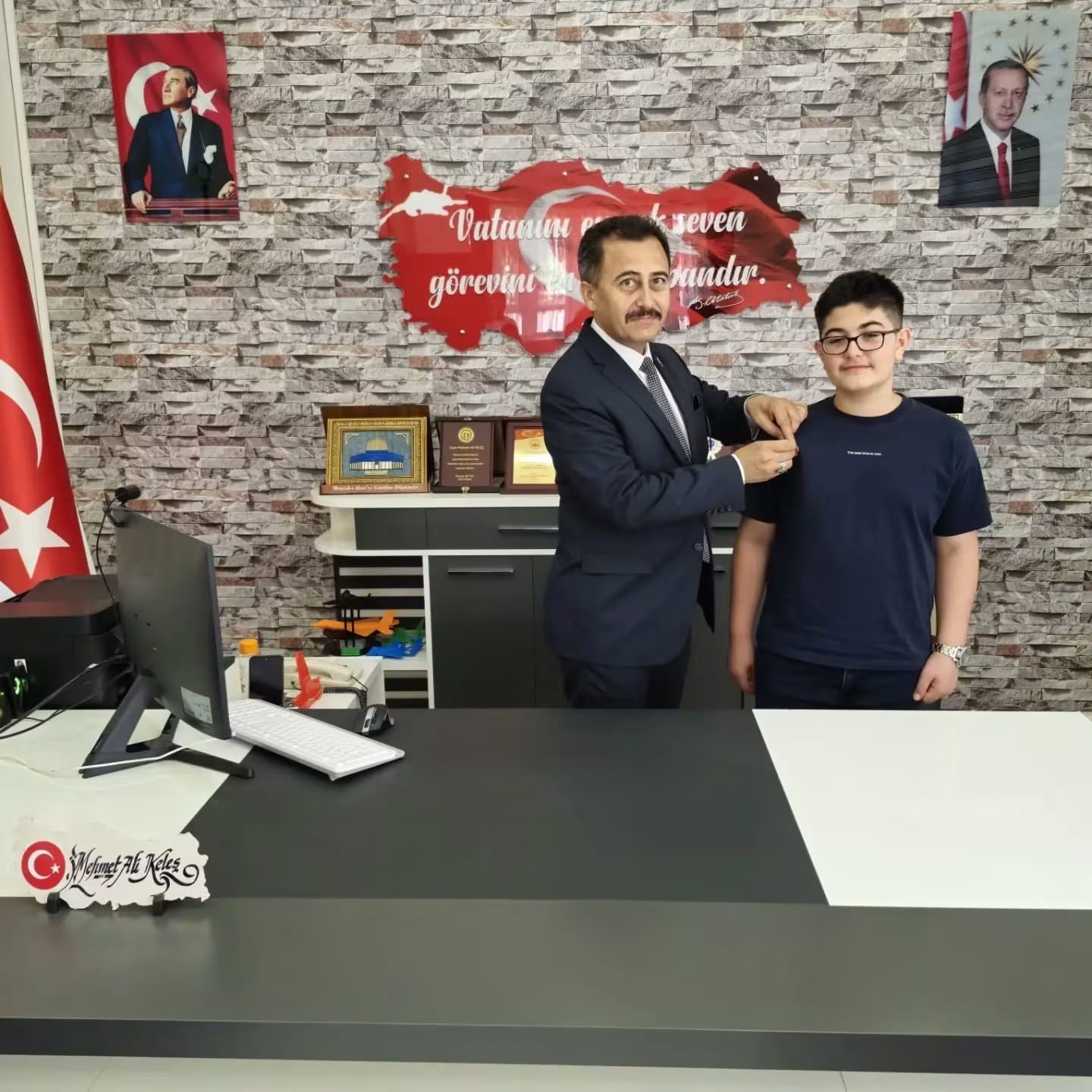 Bolvadin'in LGS şampiyonuna anlamlı ödül 1 Bolvadin'in LGS şampiyonuna anlamlı ödül
