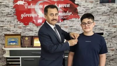 Afyonkarahisar’ın Bolvadin ilçesinde, Liselere Geçiş Sistemi (LGS) kapsamındaki merkezi sınavda