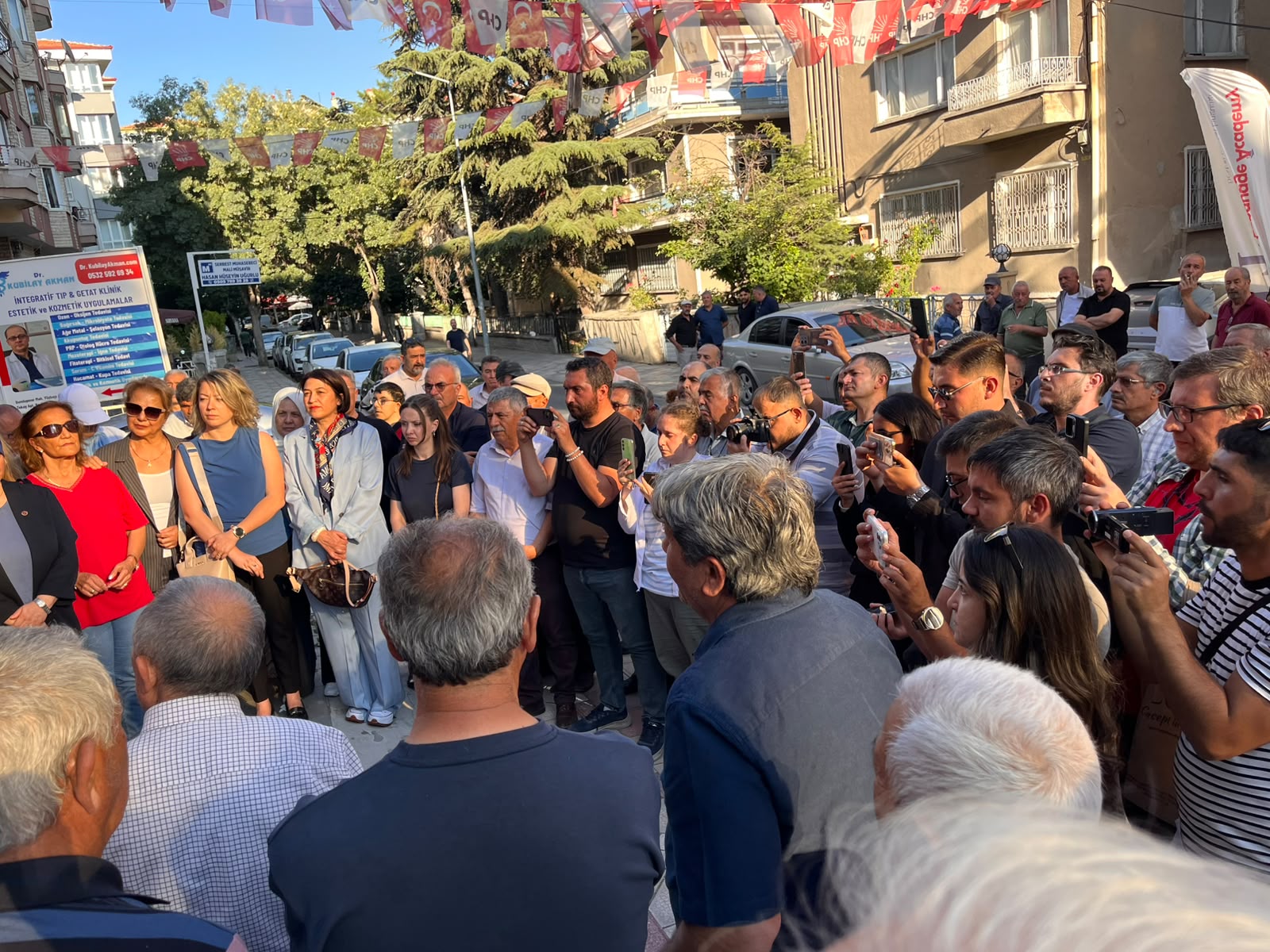 CHP Afyonkarahisar teşkilatından toplu istifa