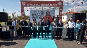 Afyonkarahisar Belediyesi tarafından yapımı tamamlanan Sokak Hayvanları Bakım ve Rehabilitasyon