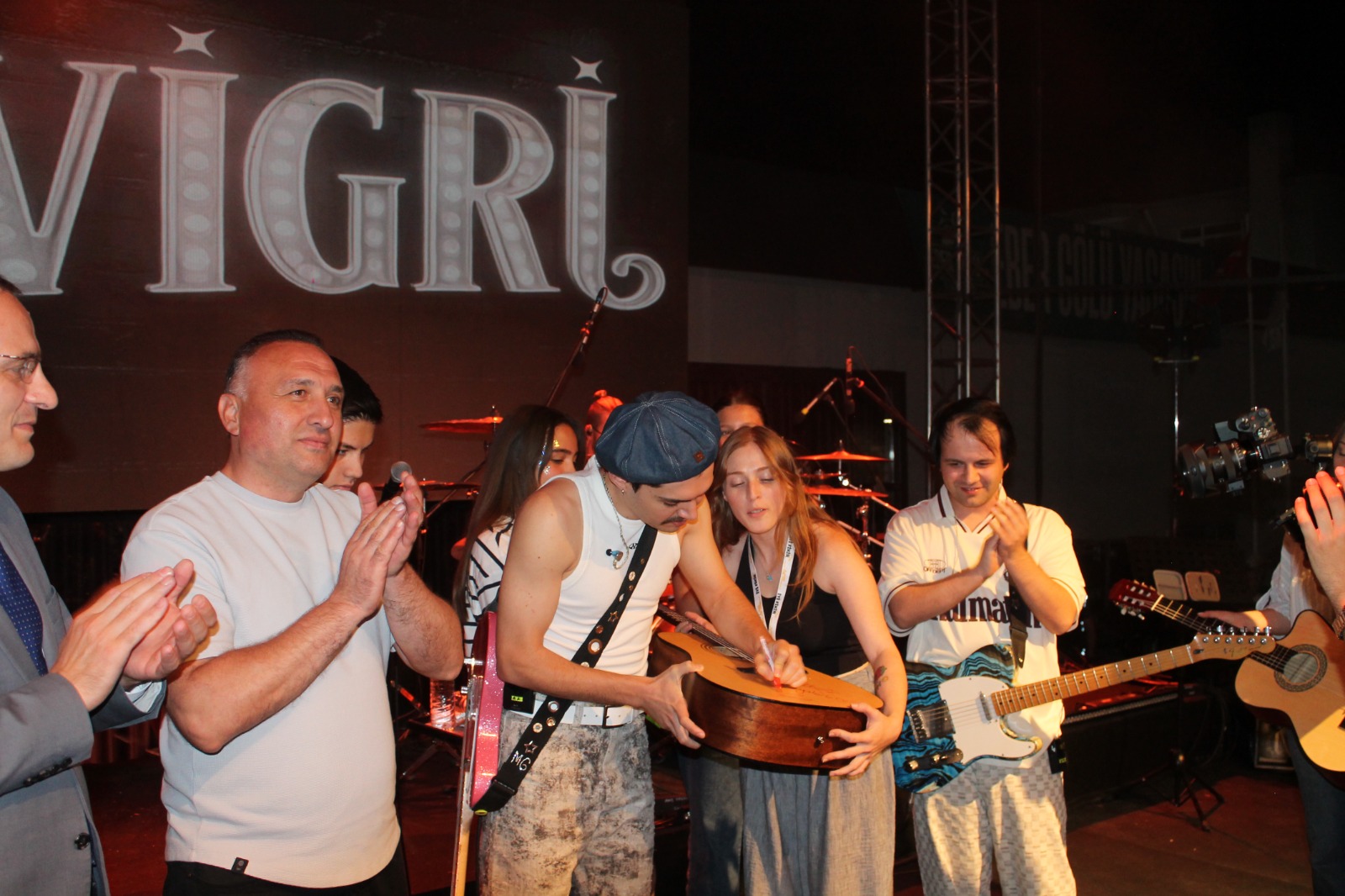 Çay’da Vişne ve Eber Sarısı Festivali coşkusu