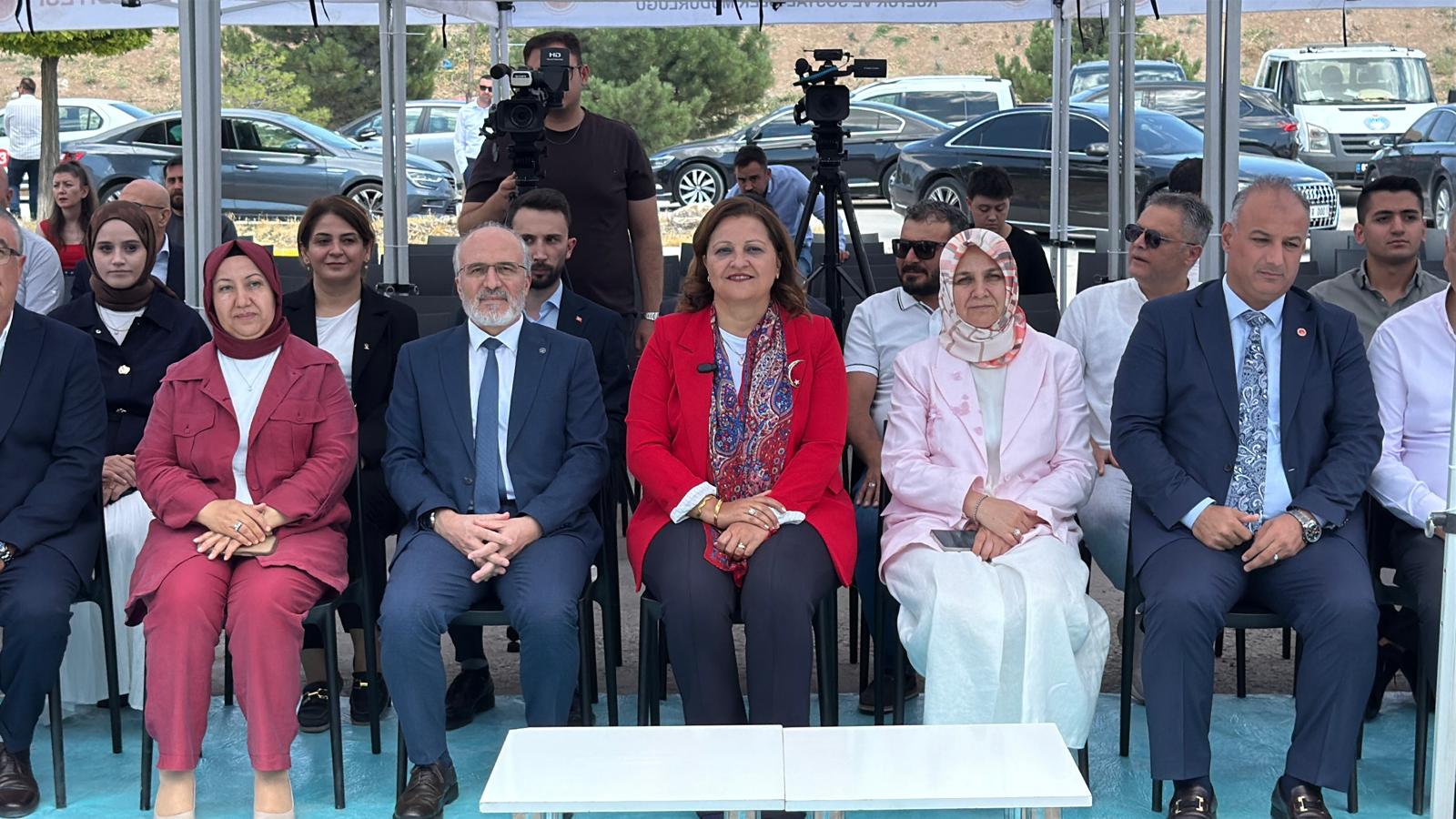 Çevre Hizmetleri’ne 8 yeni araç takviyesi